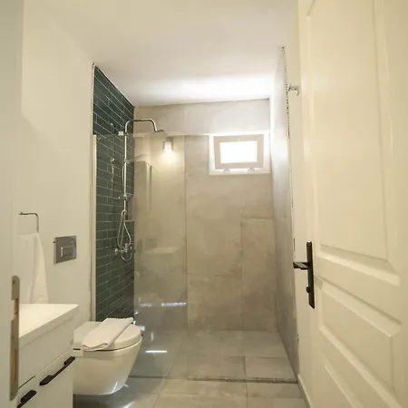 2br In Oeluedeniz With Large Pool In Quiet Area *