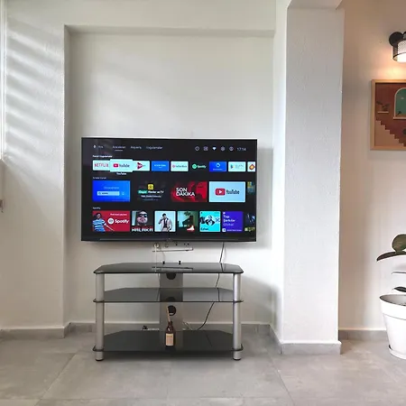 2br In Oeluedeniz With Large Pool In Quiet Area Фетхие