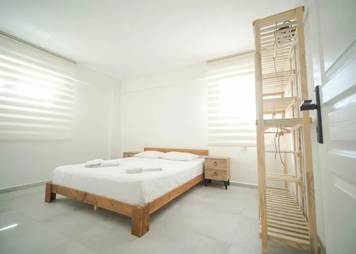 2br In Oludeniz With Pool In Quiet Area Фетхие